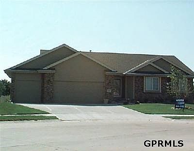 1st image of 7609 S 164th Cir