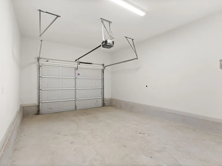 7620 Magnolia Vlg #102 — Photo 19