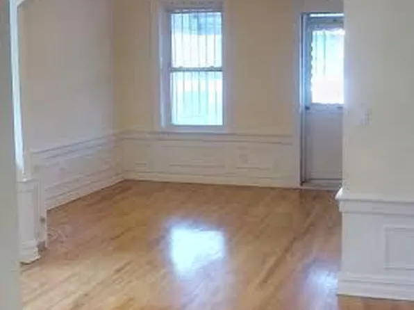 26 Ludlam Pl, Brooklyn, NY 11225