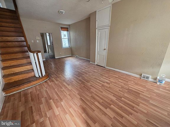 4th image of 2852 N Mascher St
