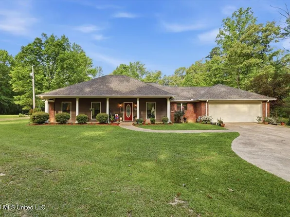 174 S Eagle Ridge Dr, Florence, MS 39073