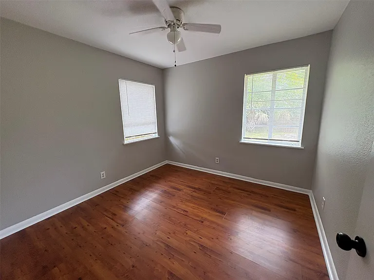 1307 Corona Dr — Photo 20