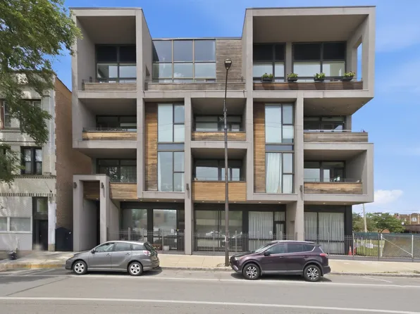 2424 W Chicago Ave #202, Chicago, IL 60622