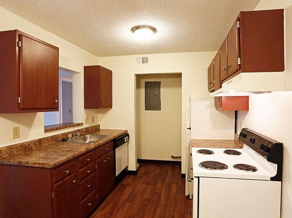 2400 Glen Arbors Dr #2415