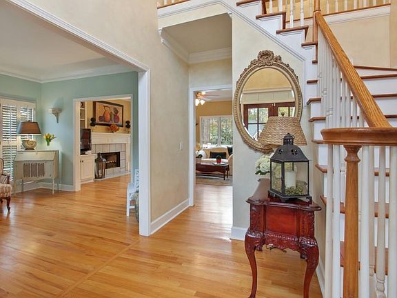 4th image of 953 Marbury Ct