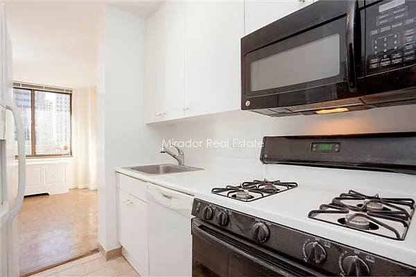 Rented by Mirador Real Estate | media 7