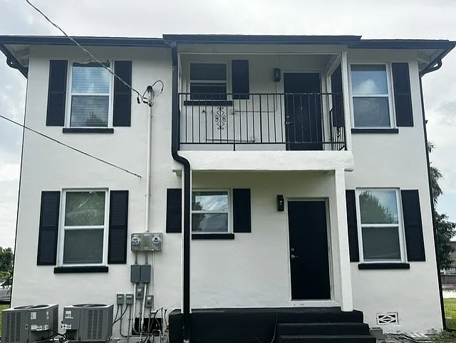 217 SW Avenue D #2 — Photo 28