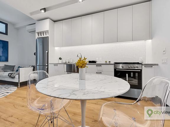 3rd image of 4441 Purves St APT 1203