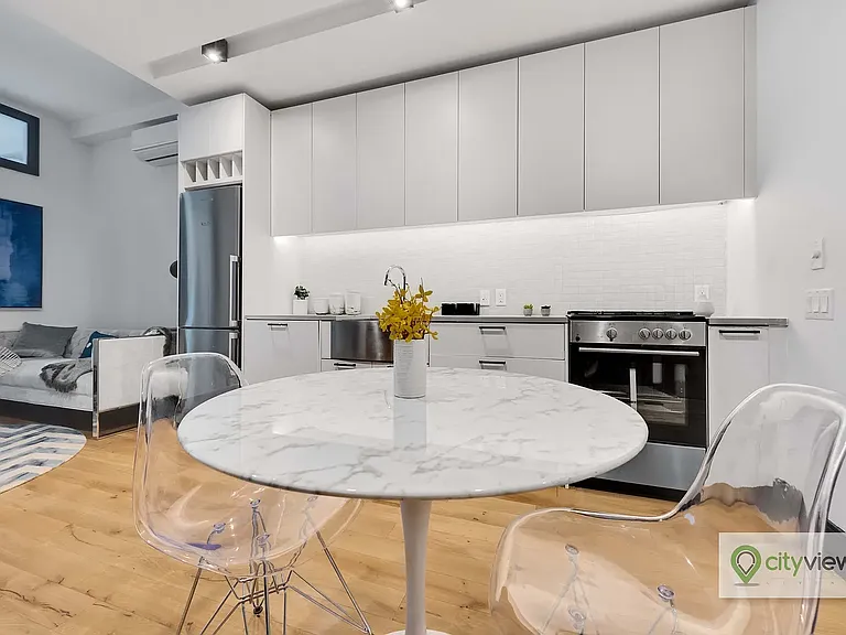 42-20 27th St #1303 — Photo 3