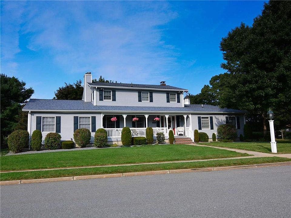 11 Seabreeze Ter, Warwick, RI 02886 Zillow