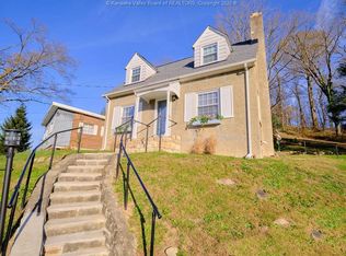 1315 Oakmont Rd, Charleston, WV 25314