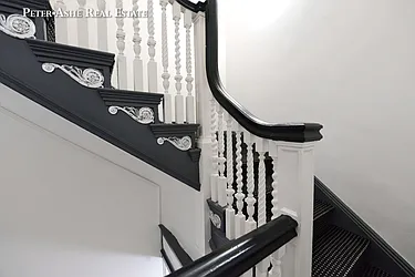 Rented by Peter Ashe