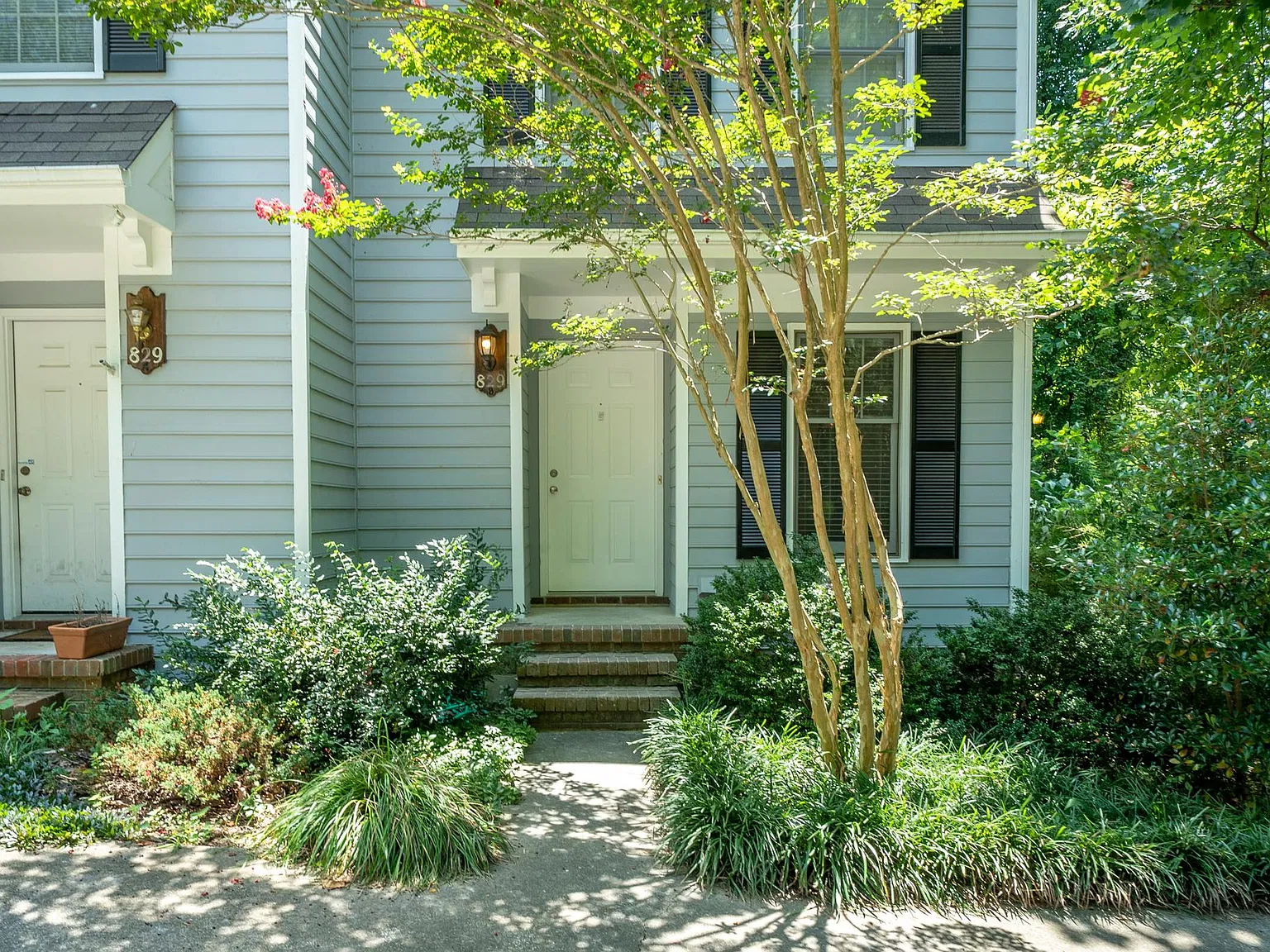 2 bed, 2.5 bath, 1081 sqft, $2,400 — Photo 3