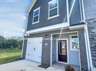 2138 Willow Glen Dr, Graham, NC 27253