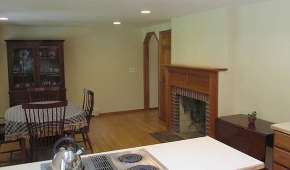 4th image of 9 Parker River Dr