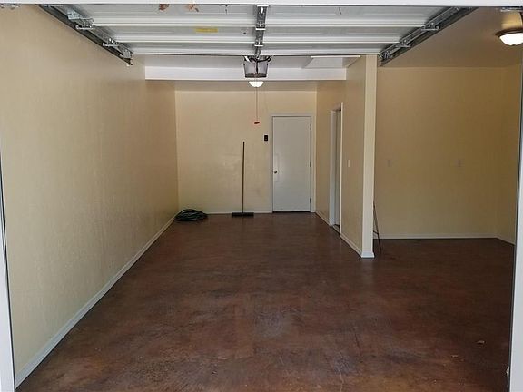 5th image of 420 S Park Ave