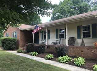 2410 Catherine Dr, Burlington, NC 27215