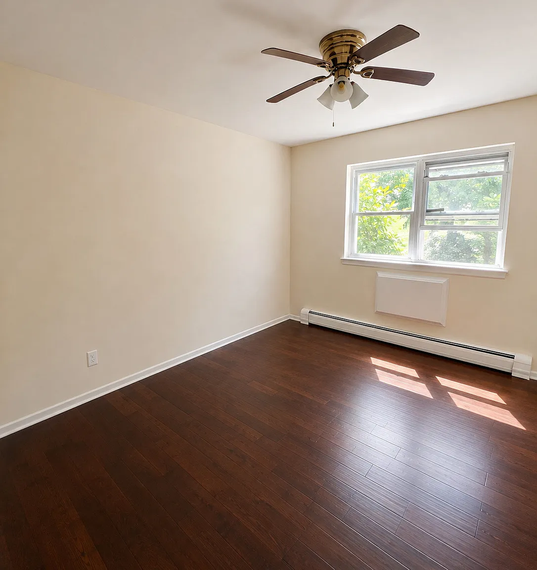 1 bed, 655 sqft, $2,200 — Photo 4