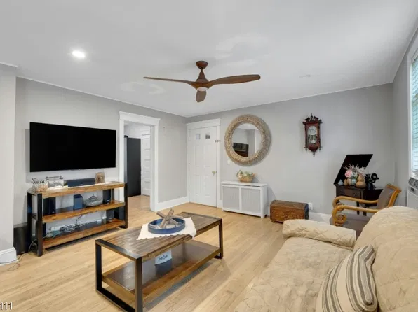 230 Sherman Ave, Roselle Park Boro, NJ 07204