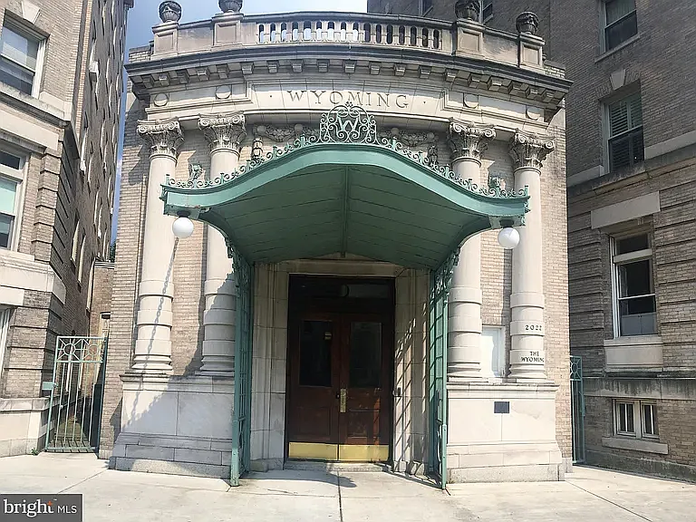 2022 Columbia Rd NW #312