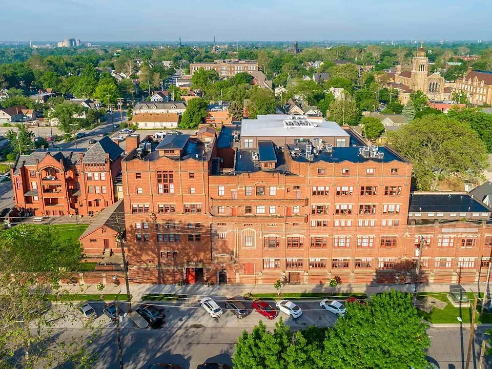 Tremont Place Lofts