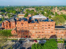 Tremont Place Lofts