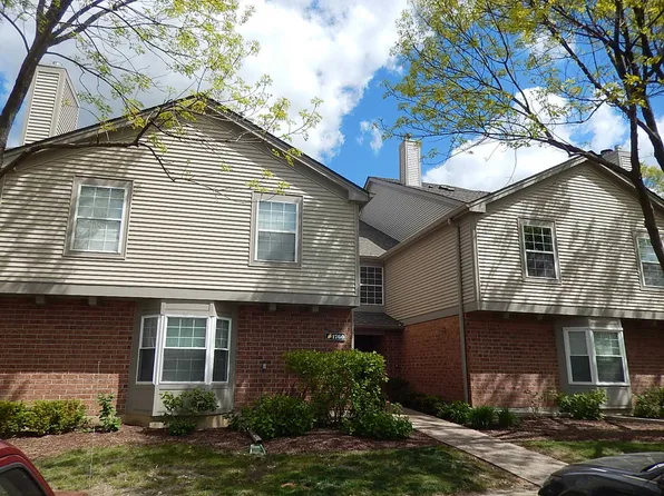 1750 Sleepy Hollow Ct APT 4, Schaumburg, IL 60195