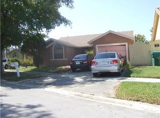 5790 SW 153rd Ct, Miami, FL 33193