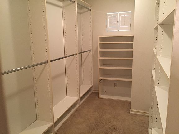 5th image of 1127 N Cordova St