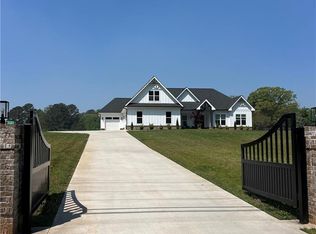 246 Pleasant Hill Church Rd NE, Winder, GA 30680