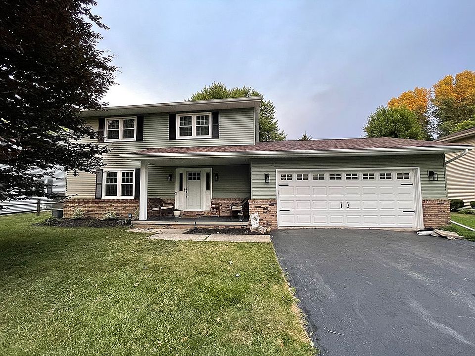 1st image of 440 Madison Ct