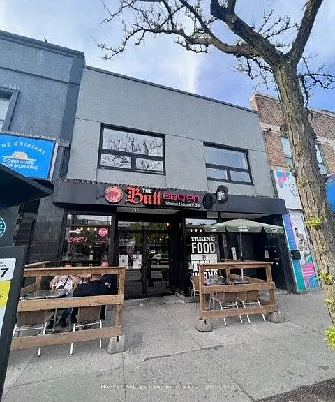 1216 Saint Clair Ave W #3 — Photo 1