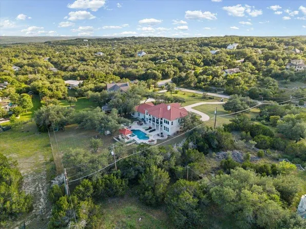 5201 Great Divide Dr, Bee Cave, TX 78738