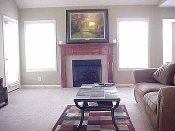 3rd image of 1406 Ambleside Dr