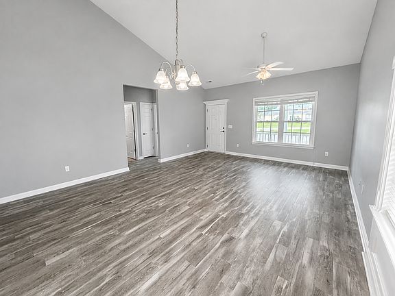 5th image of 264 Archdale St