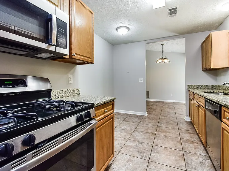4114 Red Laurel Way — Photo 7