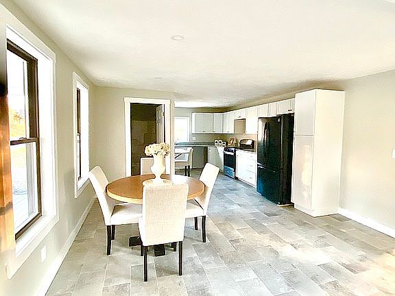 Dining Area and Kitchen