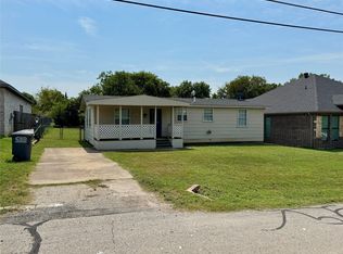 211 Sperry Ln, Red Oak, TX 75154