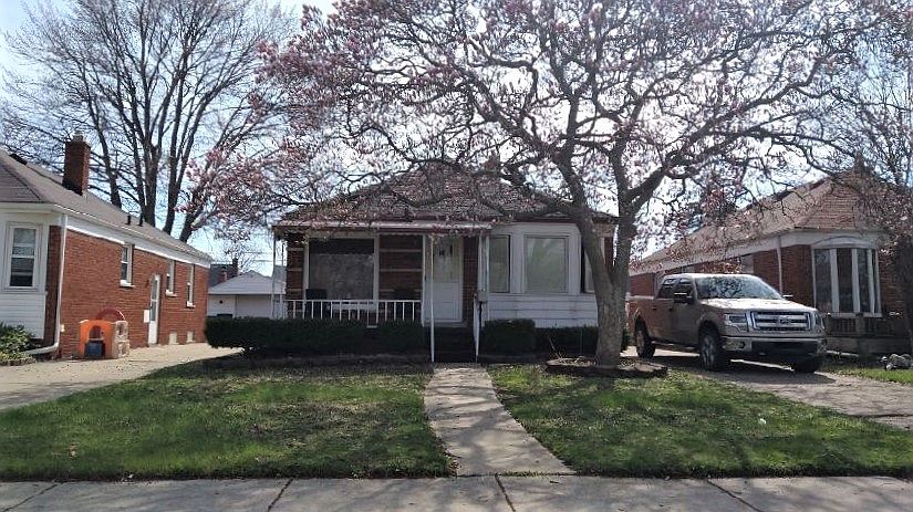 1st image of 9371 Becker Ave