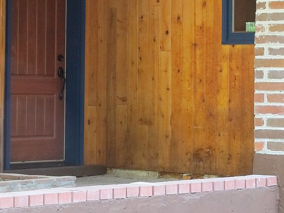 4th image of 1921 Raven Dr