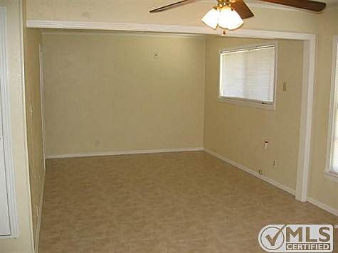 2nd image of 1501 Lewis Dr
