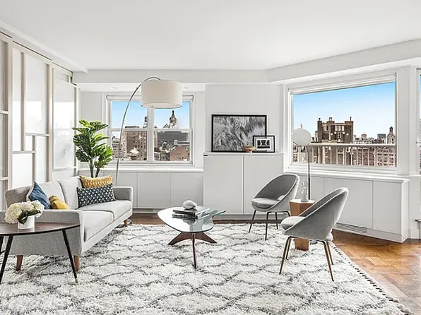 101 W 12th St APT 21F, Manhattan, NY 10011