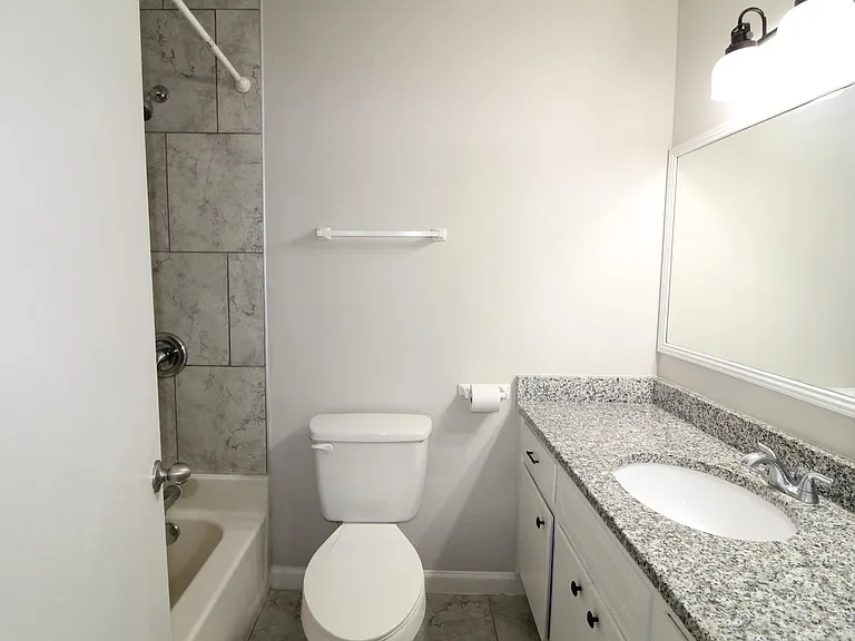 3224 Leafmore Dr — Photo 10