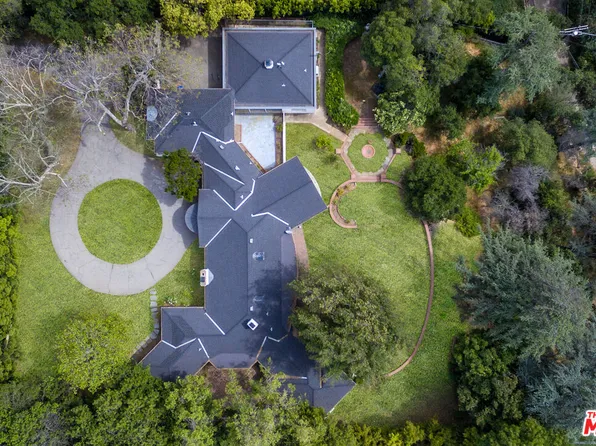 7 Oakmont Dr, Los Angeles, CA 90049