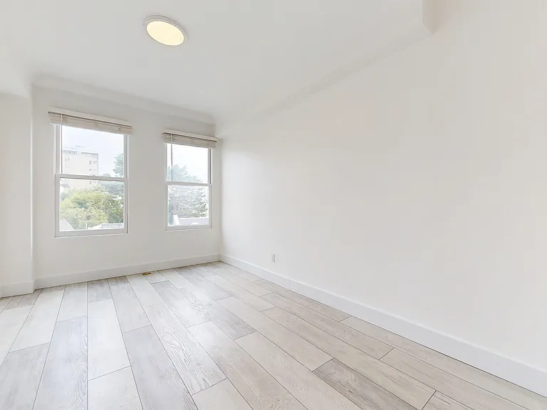 2110 Jackson St #401 — Photo 5