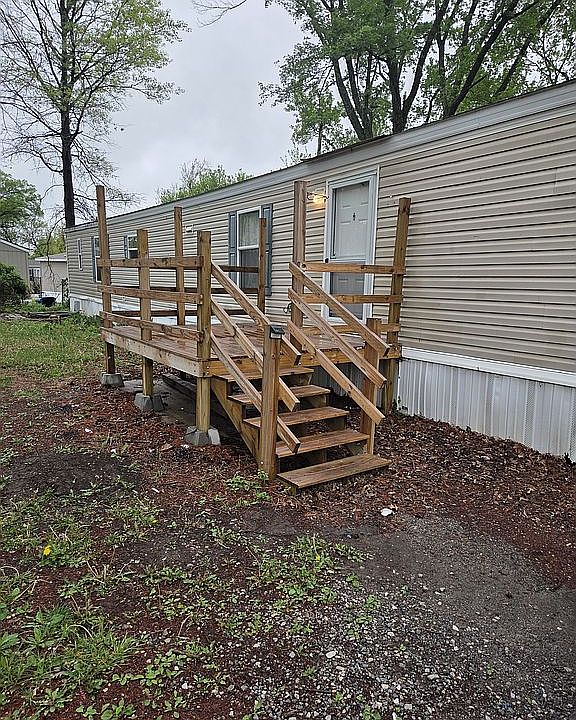 1st image of 1303 N Money Ave #4