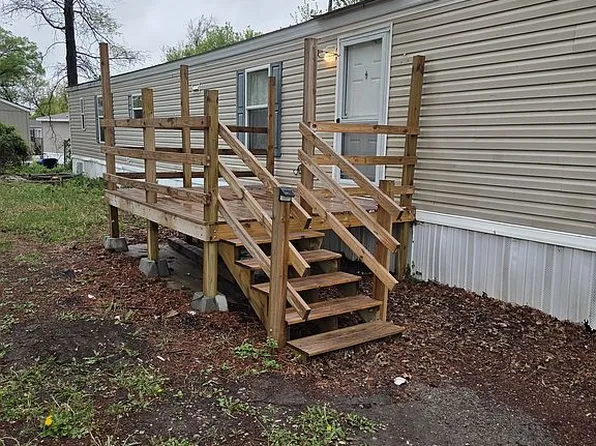 1303 N Money Ave #4, Augusta, KS 67010