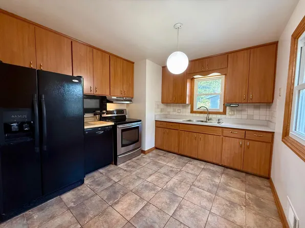 508 3rd Ave NE, Byron, MN 55920