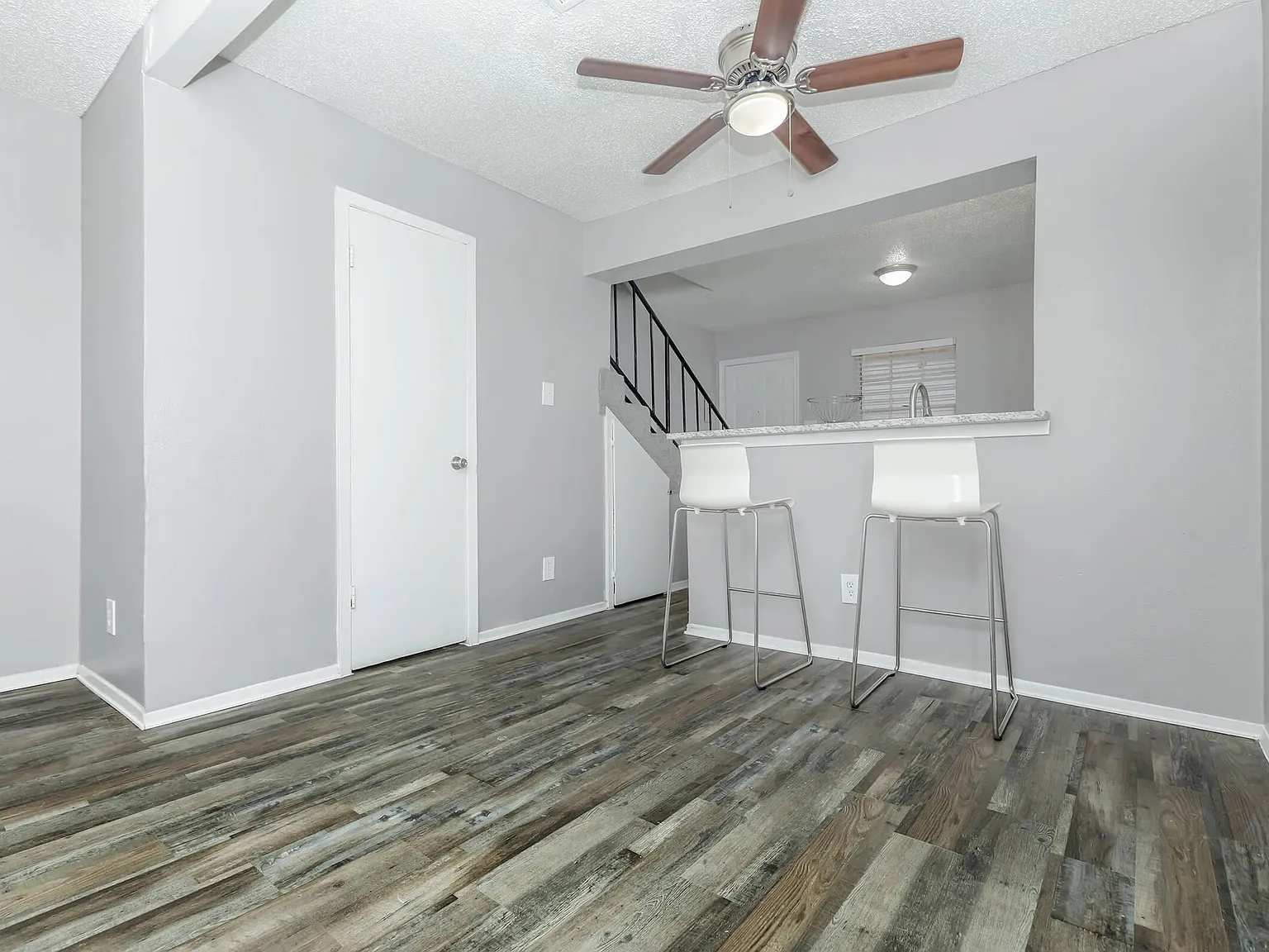 Pioneer Creek Townhomes — Photo 3