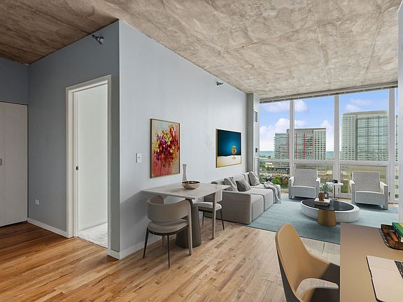 4th image of 1845 S Michigan Ave Unit 1708